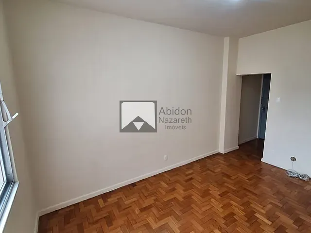 Apartamento com 40m² 1 quarto e 1 banheiro, para alugar, no bairro Icaraí em Niterói