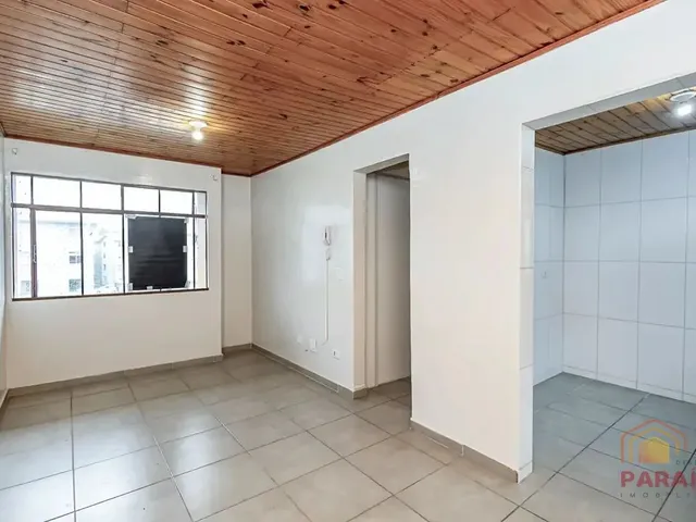 Apartamento 2 quartos e 1 banheiro, à venda, no bairro Cidade Industrial em Curitiba