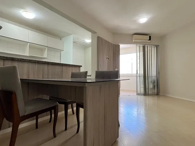 Apartamento com 105m² 3 quartos e 2 banheiros, à venda, no bairro Gleba Palhano em Londrina