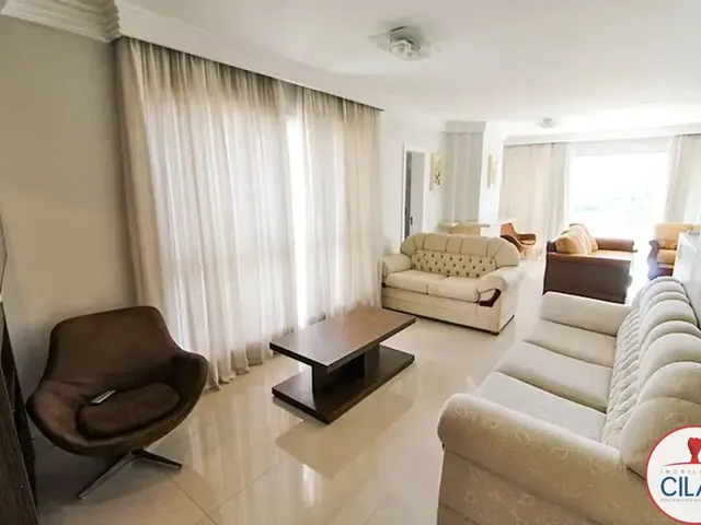 Apartamento 3 quartos e 2 banheiros, à venda, no bairro Água Verde em Curitiba