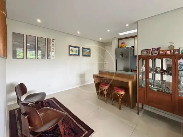 Apartamento 3 quartos e 2 banheiros, à venda, no bairro Vila Isa em São Paulo