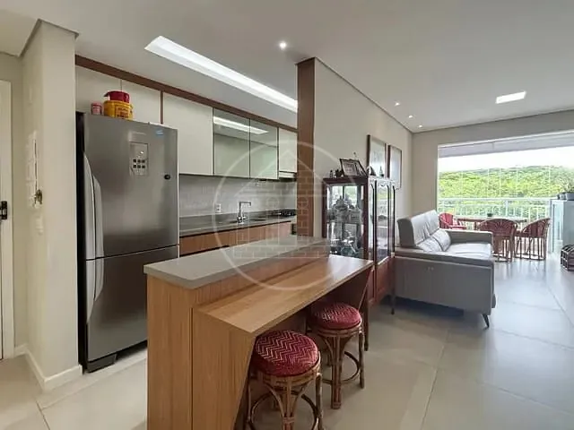 Apartamento 3 quartos e 2 banheiros, à venda, no bairro Vila Isa em São Paulo