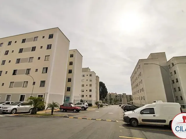 Apartamento 2 quartos e 1 banheiro, para alugar, no bairro Pinheirinho em Curitiba