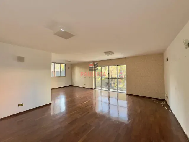 Apartamento 4 quartos e 2 banheiros, à venda ou para alugar, no bairro Vila Mariana em São Paulo