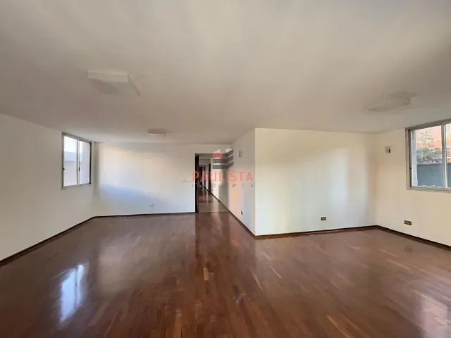 Apartamento 4 quartos e 2 banheiros, à venda ou para alugar, no bairro Vila Mariana em São Paulo