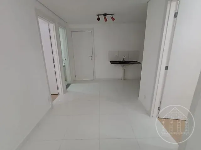 Apartamento 2 quartos e 1 banheiro, para alugar, no bairro Usina Piratininga em São Paulo