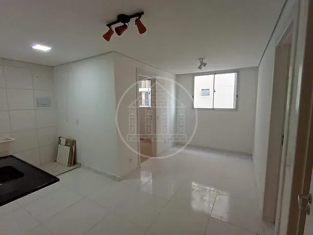 Apartamento 2 quartos e 1 banheiro, para alugar, no bairro Usina Piratininga em São Paulo