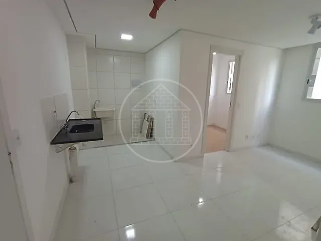 Apartamento 2 quartos e 1 banheiro, para alugar, no bairro Usina Piratininga em São Paulo