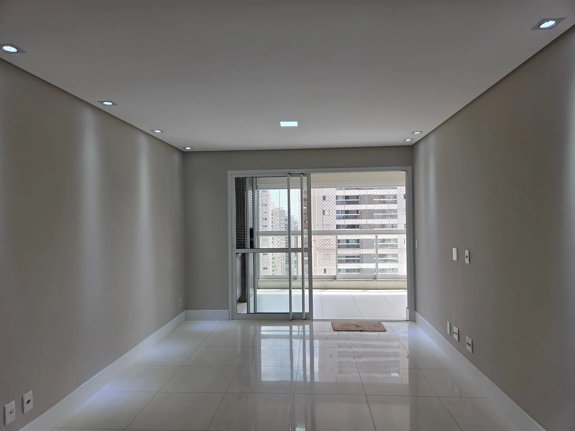 Apartamento, 3 quartos, 100 m² - Foto 2