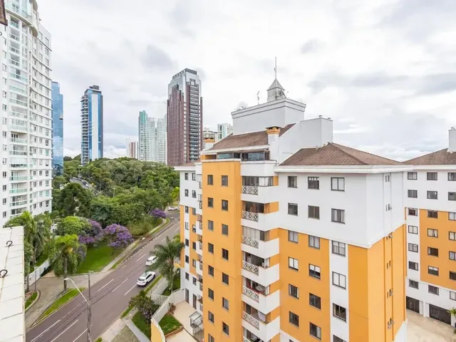 Apartamento 3 quartos e 1 banheiro, à venda, no bairro Mossunguê em Curitiba
