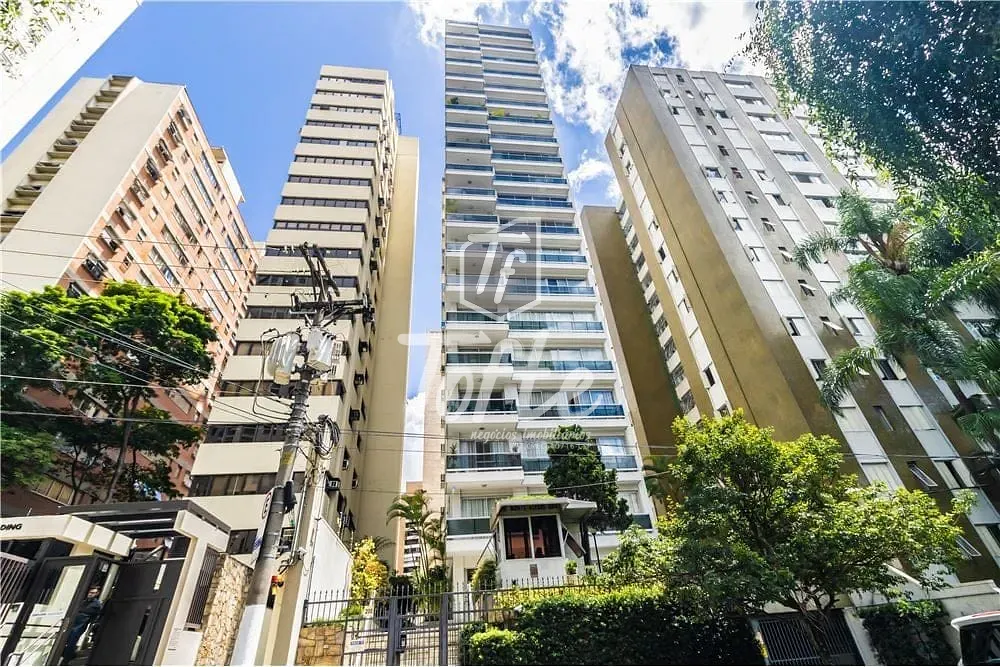 Apartamento, 3 quartos, 158 m² - Foto 1