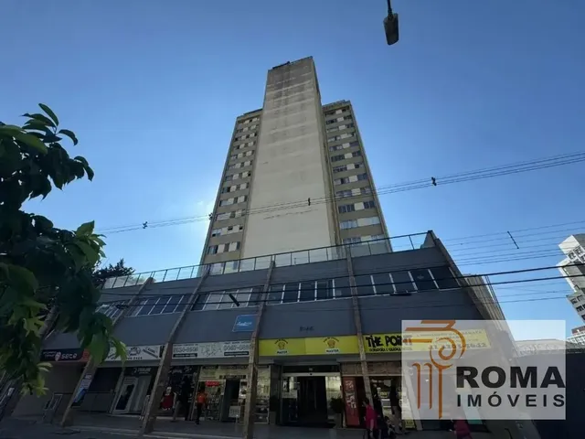 Apartamento 1 quarto e 1 banheiro, para alugar, no bairro Centro em Curitiba