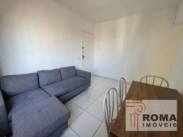 Apartamento 1 quarto e 1 banheiro, para alugar, no bairro Centro em Curitiba
