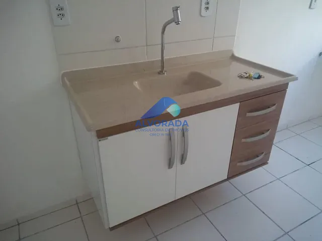 Apartamento 2 quartos e 1 banheiro, à venda, no bairro Villa Branca em Jacareí
