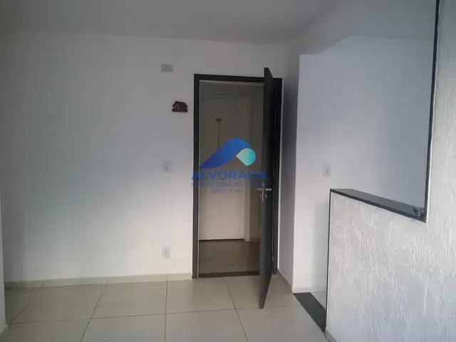 Apartamento 2 quartos e 1 banheiro, à venda, no bairro Villa Branca em Jacareí
