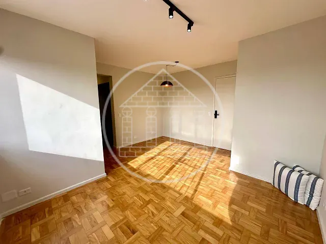 Apartamento 2 quartos e 2 banheiros, à venda, no bairro Vila Mascote em São Paulo