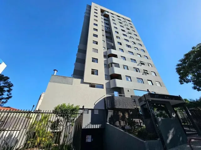 Apartamento 2 quartos e 2 banheiros, para alugar, no bairro Portão em Curitiba