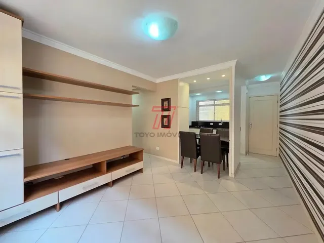 Apartamento 2 quartos e 1 banheiro, para alugar, no bairro Novo Mundo em Curitiba