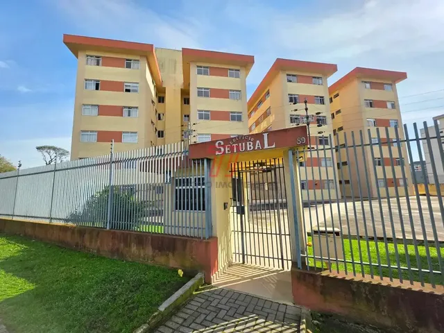 Apartamento 2 quartos e 1 banheiro, para alugar, no bairro Novo Mundo em Curitiba