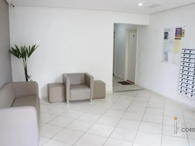 Apartamento 3 quartos e 2 banheiros, para alugar, no bairro Tingui em Curitiba