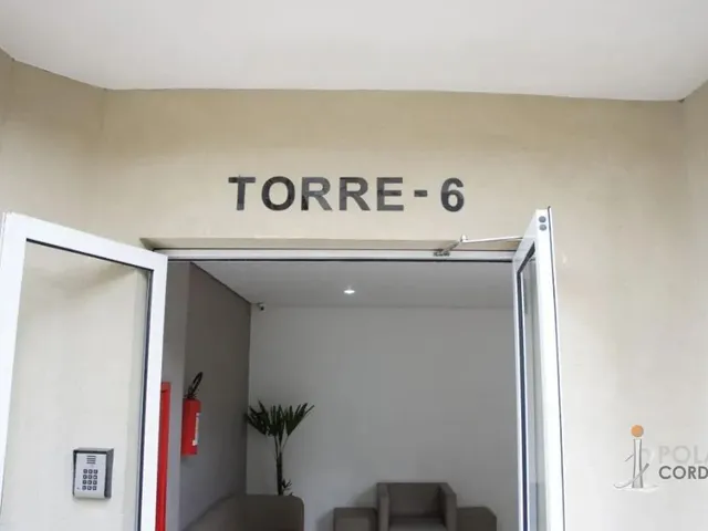 Apartamento 3 quartos e 2 banheiros, para alugar, no bairro Tingui em Curitiba