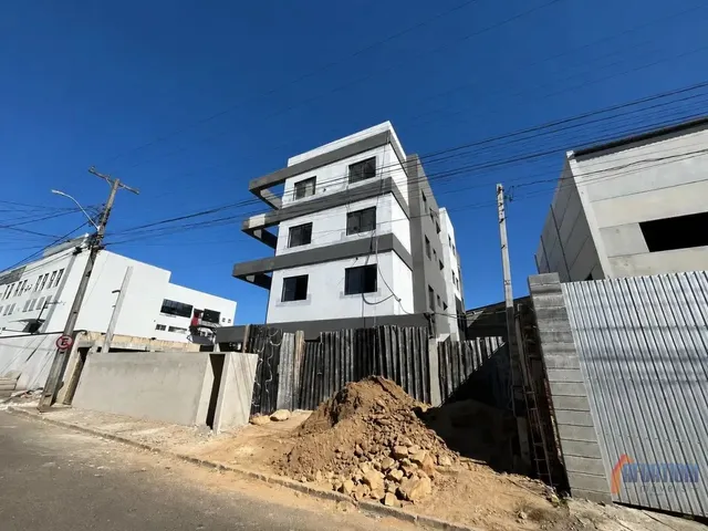 Apartamento 2 quartos e 1 banheiro, à venda, no bairro Afonso Pena em São José Dos Pinhais