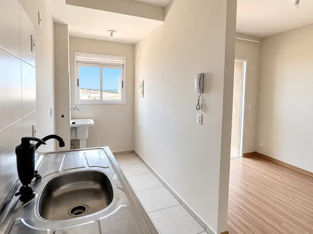 Apartamento com 53m² 2 quartos e 1 banheiro, para alugar, no bairro Jardim Santo Amaro em Cambé