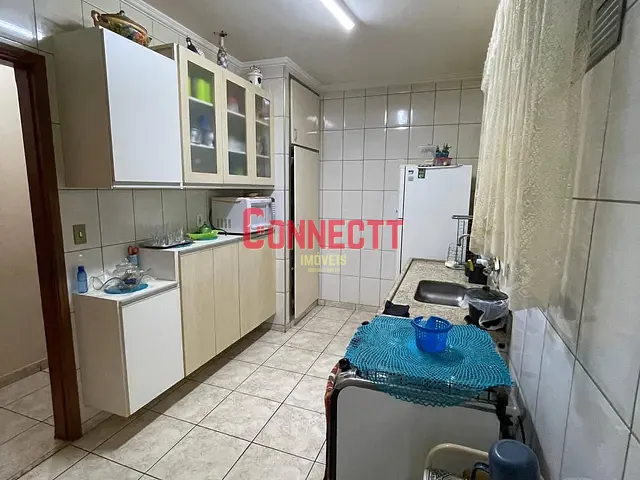 Apartamento 3 quartos e 2 banheiros, à venda, no bairro Jardim Anhangüera em Ribeirão Preto