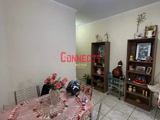 Apartamento 3 quartos e 2 banheiros, à venda, no bairro Jardim Anhangüera em Ribeirão Preto