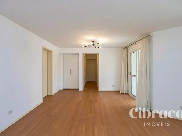 Apartamento 3 quartos e 3 banheiros, para alugar, no bairro Campo Comprido em Curitiba