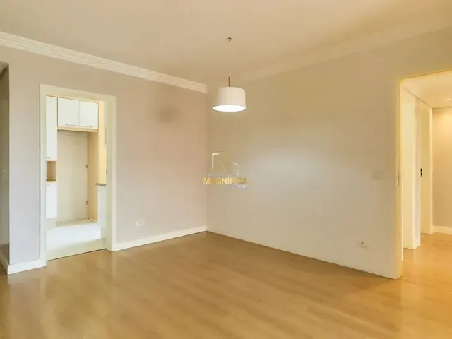 Apartamento 3 quartos e 2 banheiros, à venda, no bairro Vila Izabel em Curitiba