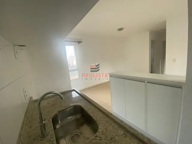 Apartamento 2 quartos e 2 banheiros, à venda ou para alugar, no bairro Mirandópolis em São Paulo