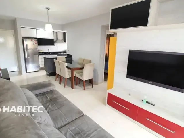 Apartamento 2 quartos e 2 banheiros, à venda, no bairro Santa Quitéria em Curitiba
