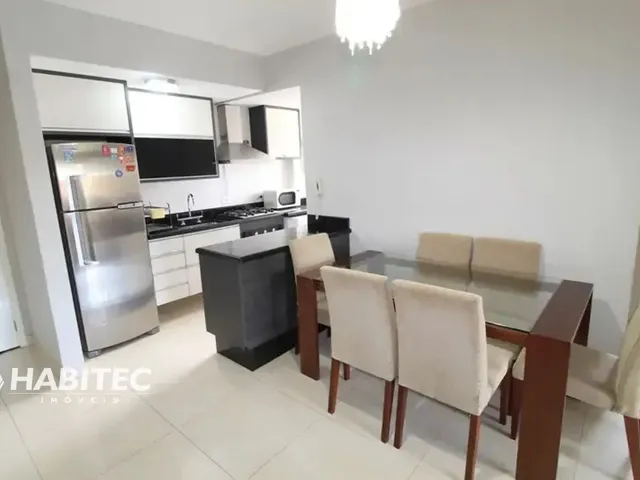 Apartamento 2 quartos e 2 banheiros, à venda, no bairro Santa Quitéria em Curitiba