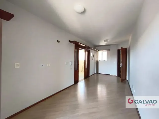 Apartamento 1 quarto e 1 banheiro, para alugar, no bairro São Francisco em Curitiba