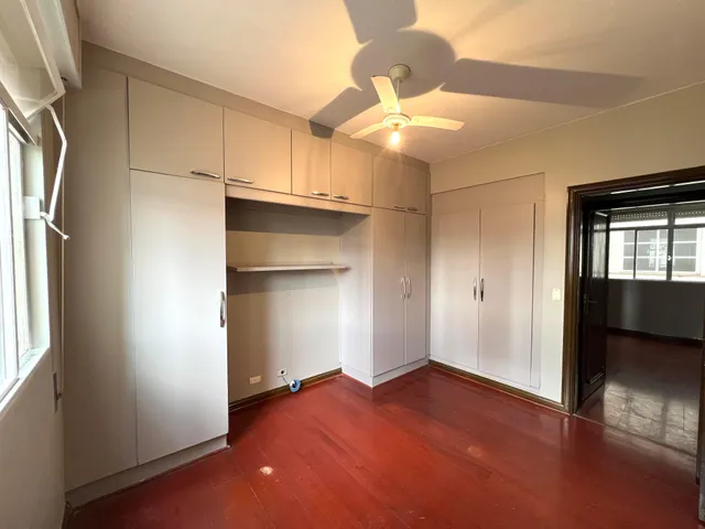 Apartamento 3 quartos e 3 banheiros, para alugar, no bairro Centro em Londrina