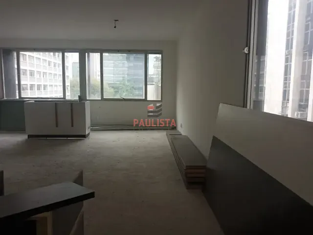 Conjunto comercial para alugar, no bairro Bela Vista em São Paulo