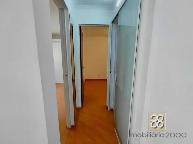 Apartamento 2 quartos e 1 banheiro, para alugar, no bairro Campo Comprido em Curitiba