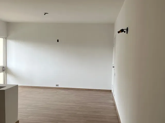 Apartamento com 204m² 3 quartos e 2 banheiros, à venda, no bairro Centro em Londrina