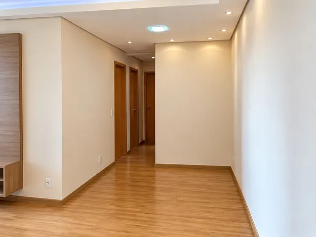 Apartamento 3 quartos e 2 banheiros, à venda, no bairro Gleba Palhano em Londrina