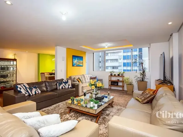 Apartamento 4 quartos e 4 banheiros, à venda, no bairro Água Verde em Curitiba