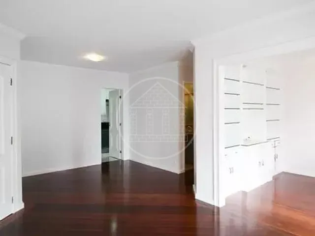 Apartamento com 113m² 3 quartos e 2 banheiros, para alugar, no bairro Itaim Bibi em São Paulo