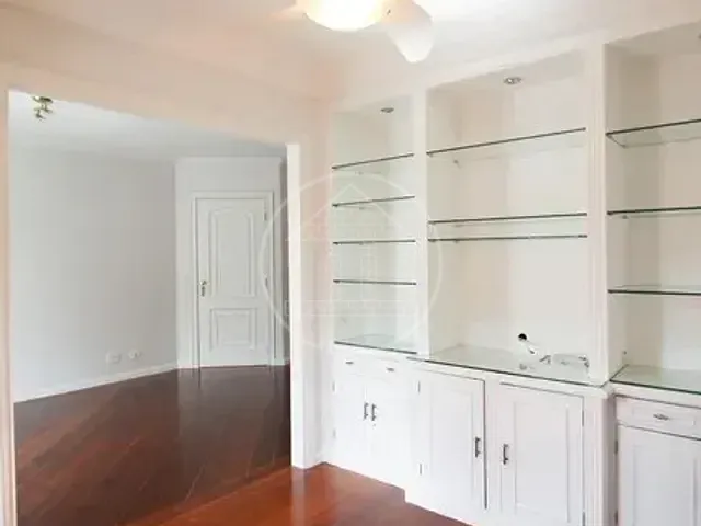 Apartamento com 113m² 3 quartos e 2 banheiros, para alugar, no bairro Itaim Bibi em São Paulo