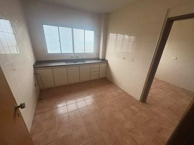 Apartamento com 173m² 3 quartos e 3 banheiros, à venda, no bairro Jardim Londrilar em Londrina