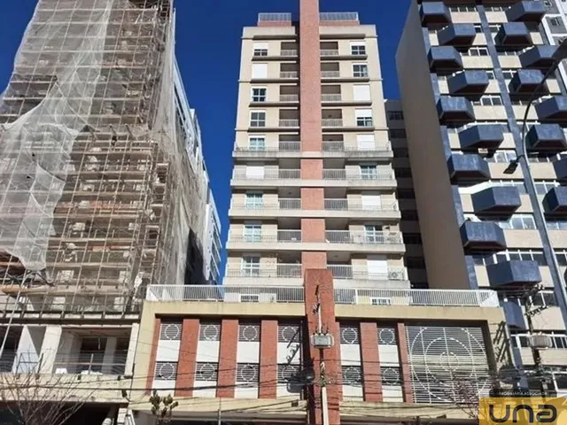 Apartamento 2 quartos e 1 banheiro, à venda, no bairro CENTRO em Curitiba