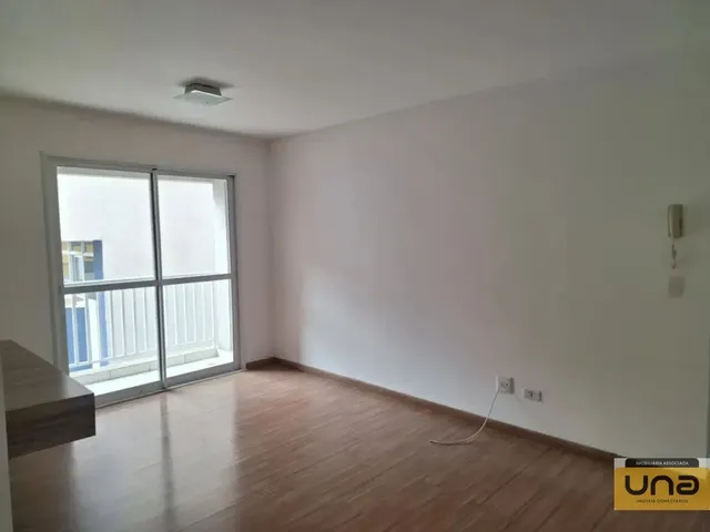 Apartamento 2 quartos e 1 banheiro, à venda, no bairro CENTRO em Curitiba