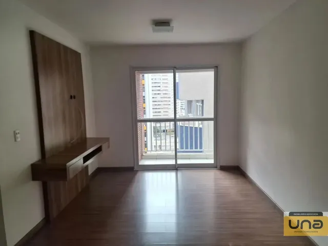 Apartamento 2 quartos e 1 banheiro, à venda, no bairro CENTRO em Curitiba