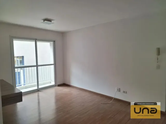 Apartamento 2 quartos e 1 banheiro, à venda, no bairro CENTRO em Curitiba