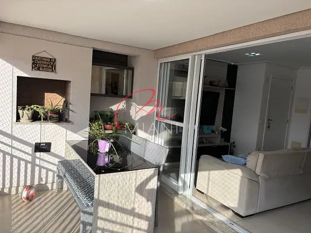 Apartamento 3 quartos e 3 banheiros, à venda, no bairro Vila Gomes em São Paulo