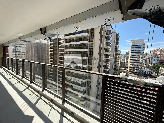 Apartamento com 150m² 4 quartos e 4 banheiros, à venda, no bairro Icaraí em Niterói